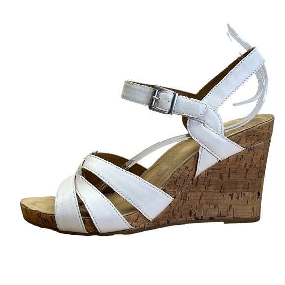 B.O>C Women’s White With Adjustable Strap & Cork Wedges Apple Sandal Size 8M - Picture 6 of 10